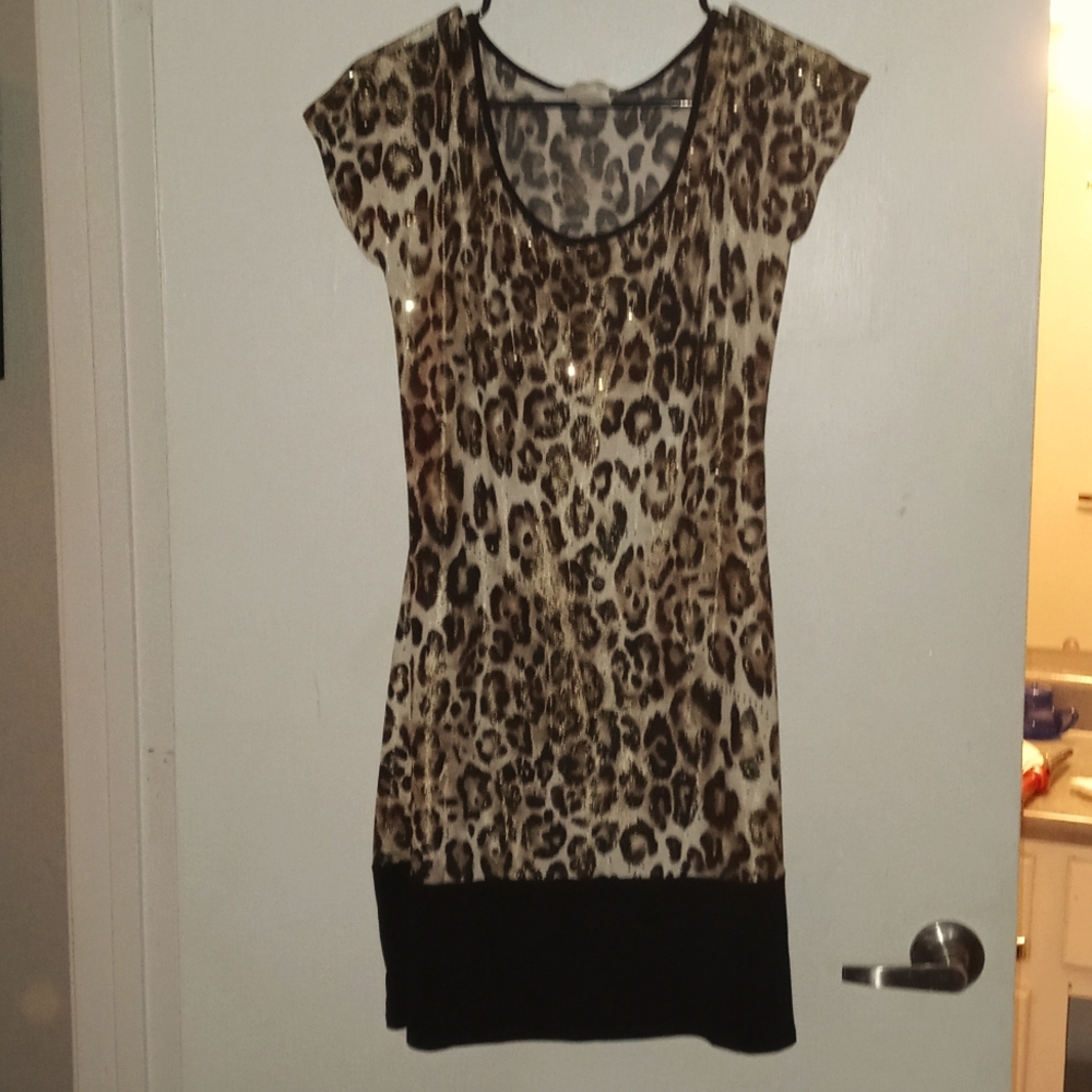 Cute leopard dress